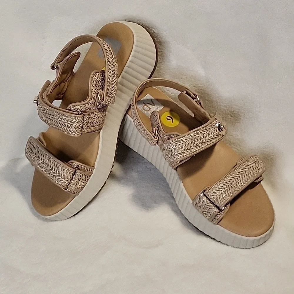 Dolce Vita Folley Tan Adjustable Strap Platform Sandal 2